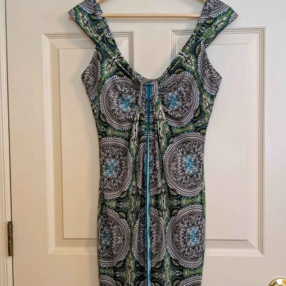 Signature London Style Sleeveless Medallion Dress Blue Green M Knee Length‎